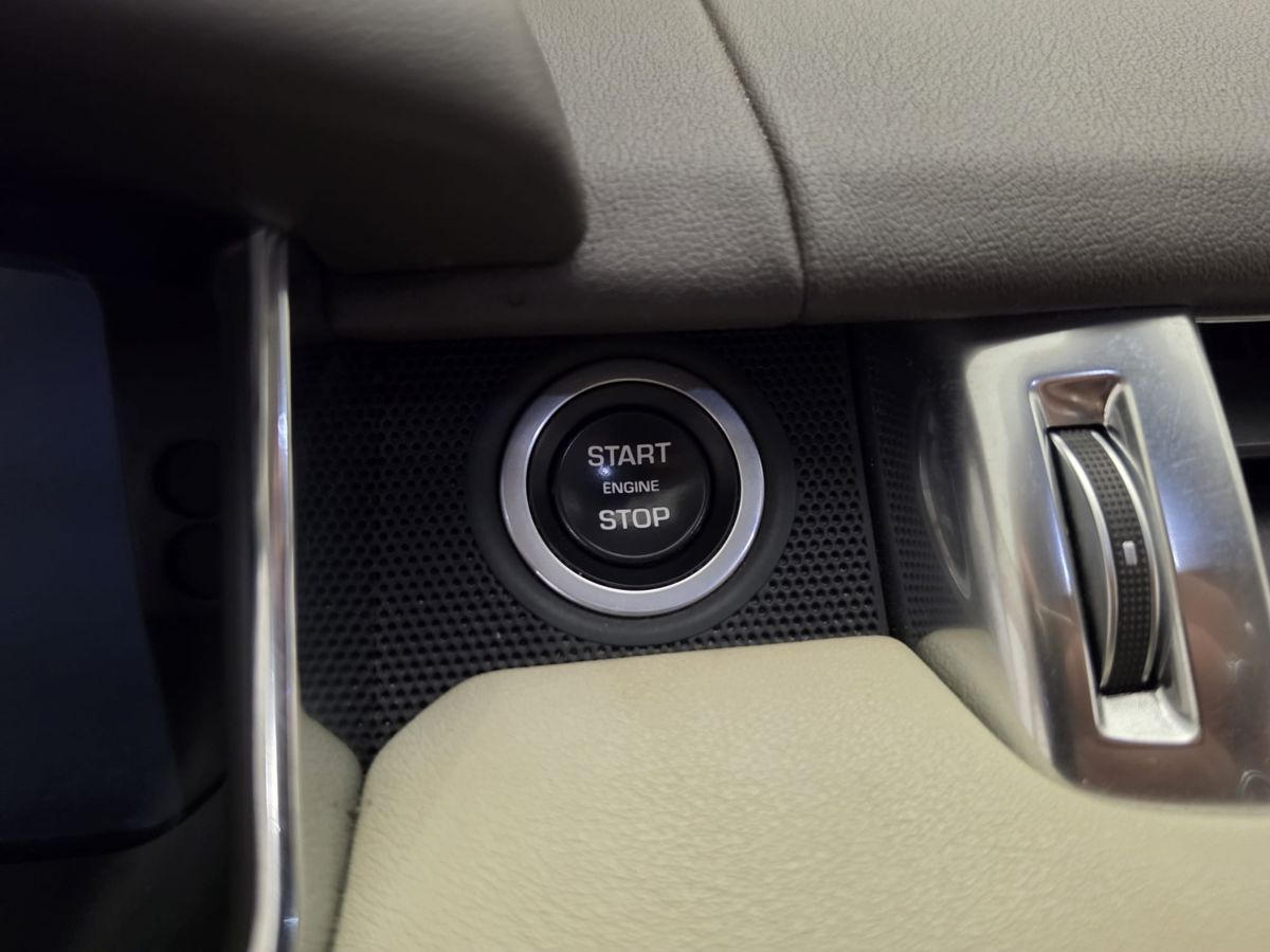Land rover Range Rover Sport 3.0 TDV6 HSE Dynamic 